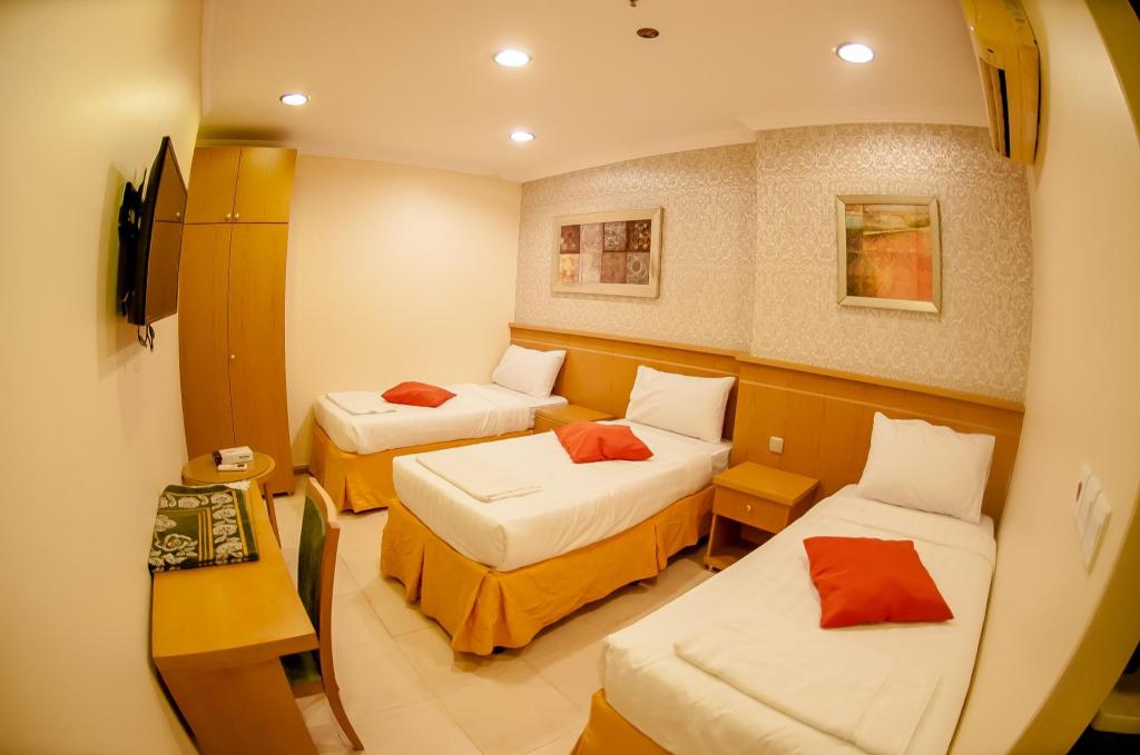Sadan Plaza Hotel